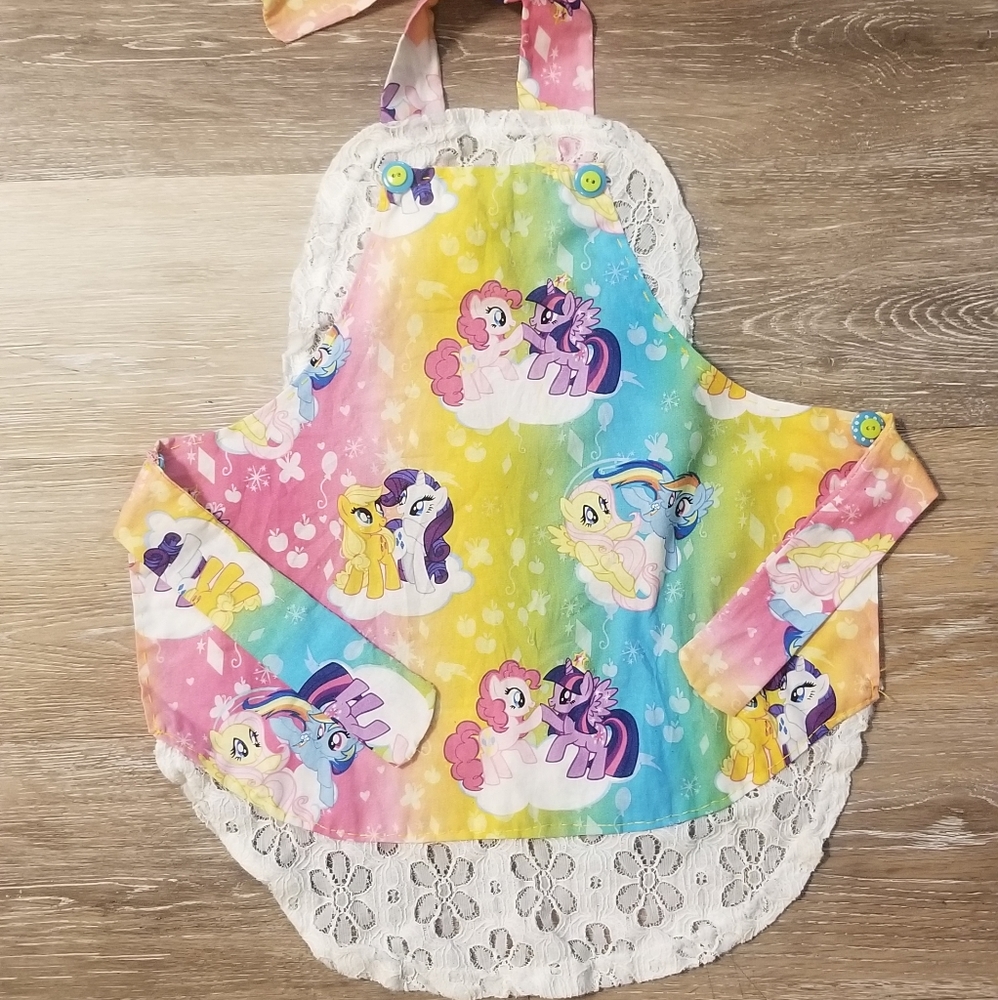 🧵Handmade Kids Apron🧵